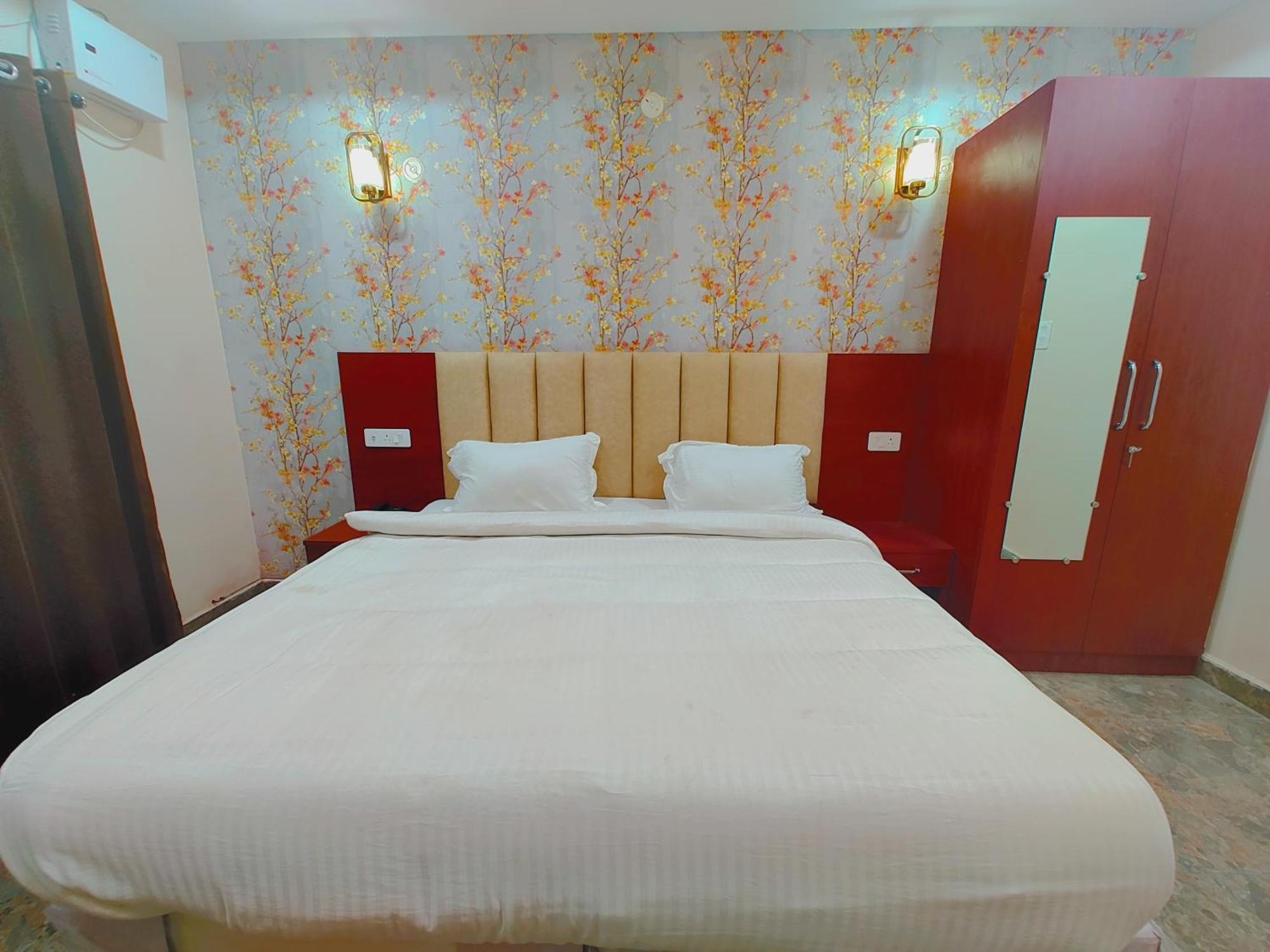 Awadh Samrat Resort Ayodhya 外观 照片