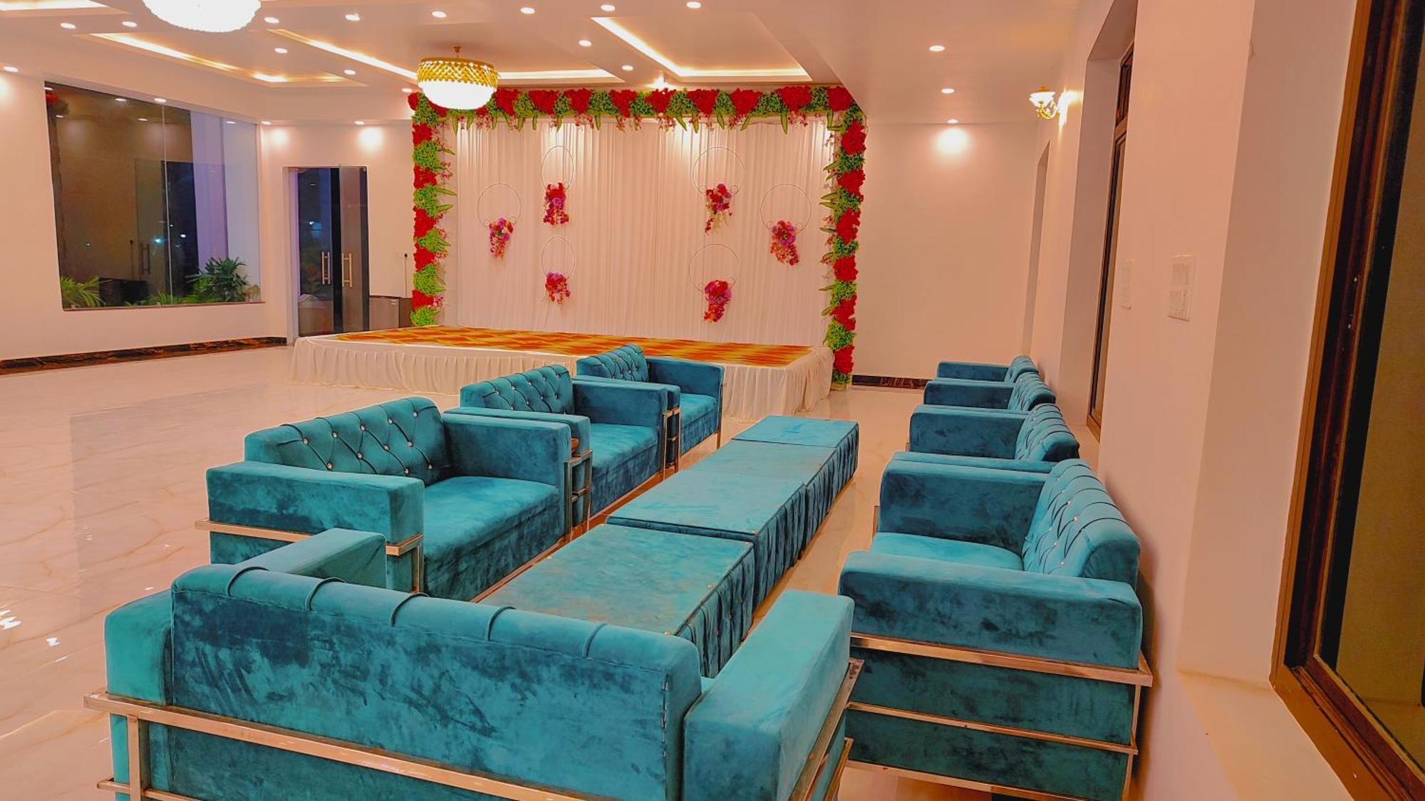 Awadh Samrat Resort Ayodhya 外观 照片