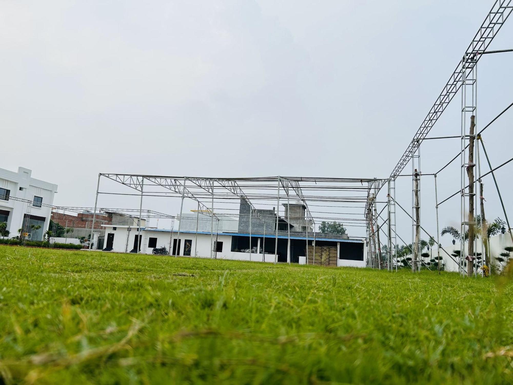 Awadh Samrat Resort Ayodhya 外观 照片